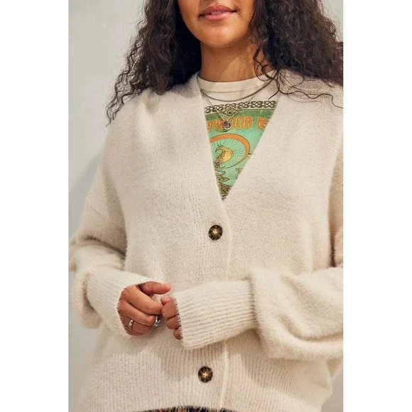 Urban Outfitters Thea Fuzzy Knit Slouchy Cardigan Sweater Women's XS Oversized - Picture 4 of 10